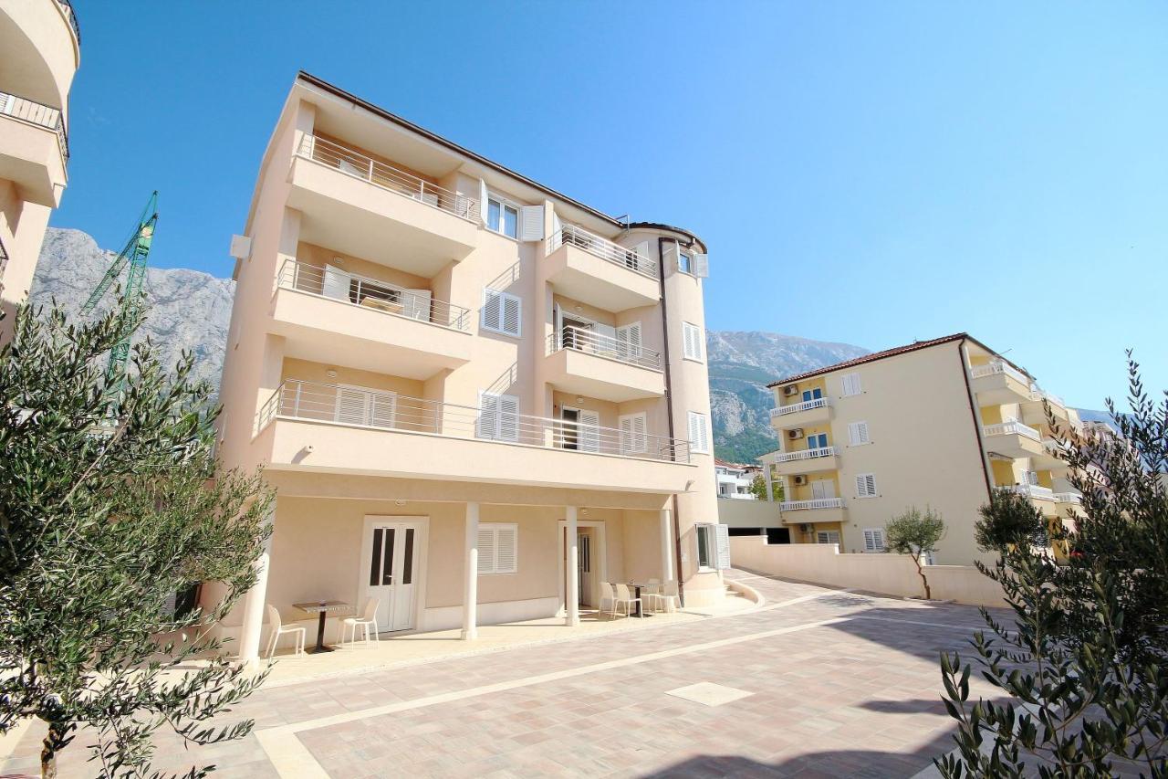 Apartment Domo มาคาร์สกา ภายนอก รูปภาพ